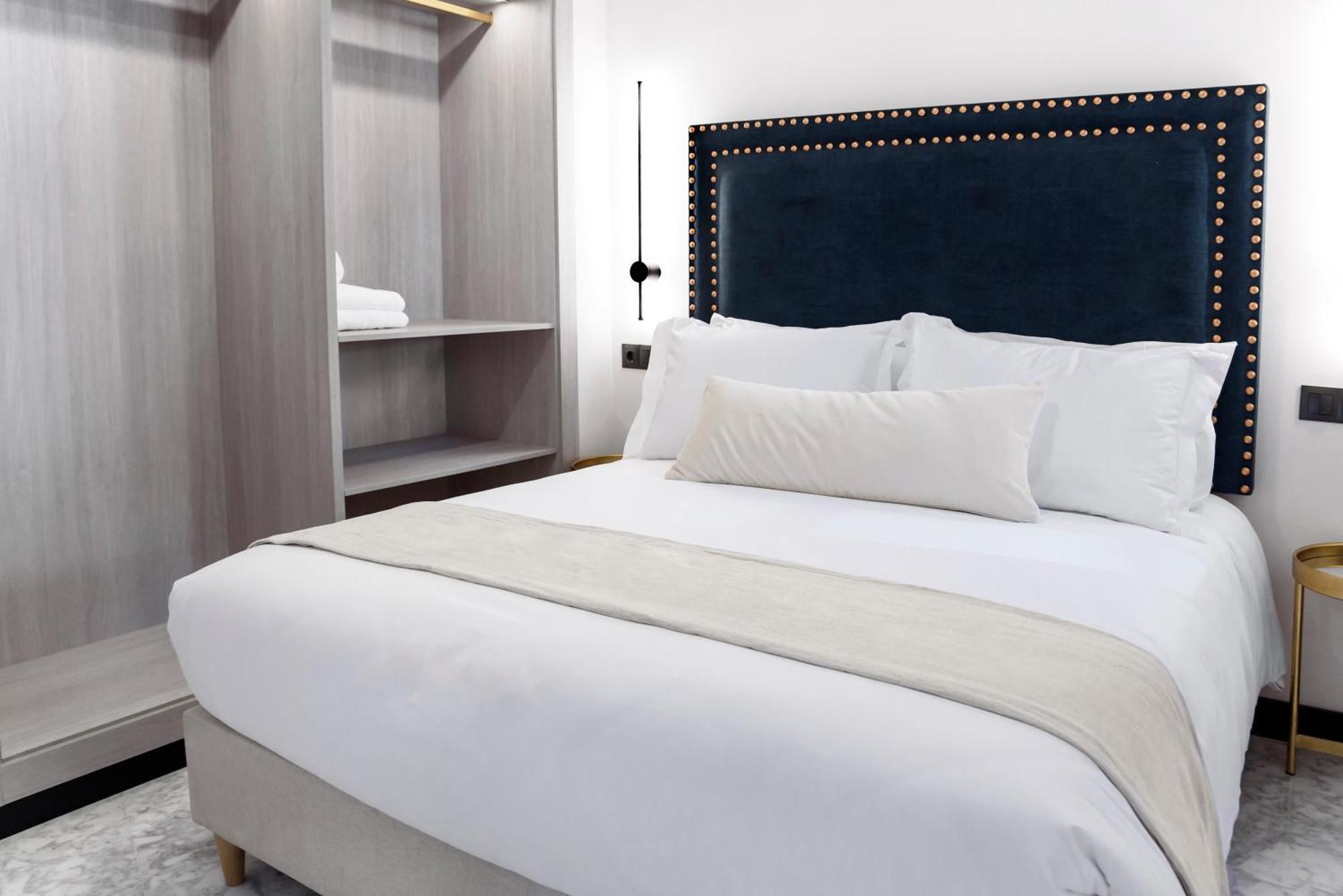 Hotel Aptos Alejandra Homes By Maxi Hoteles — Photos 2
